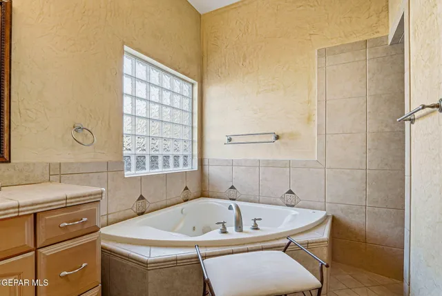 $529,900 | 312 Desert Garden Drive, Santa Teresa, NM 88008