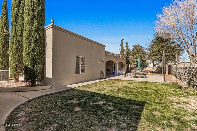 $529,900 | 312 Desert Garden Drive, Santa Teresa, NM 88008