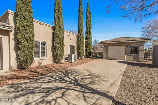 $529,900 | 312 Desert Garden Drive, Santa Teresa, NM 88008