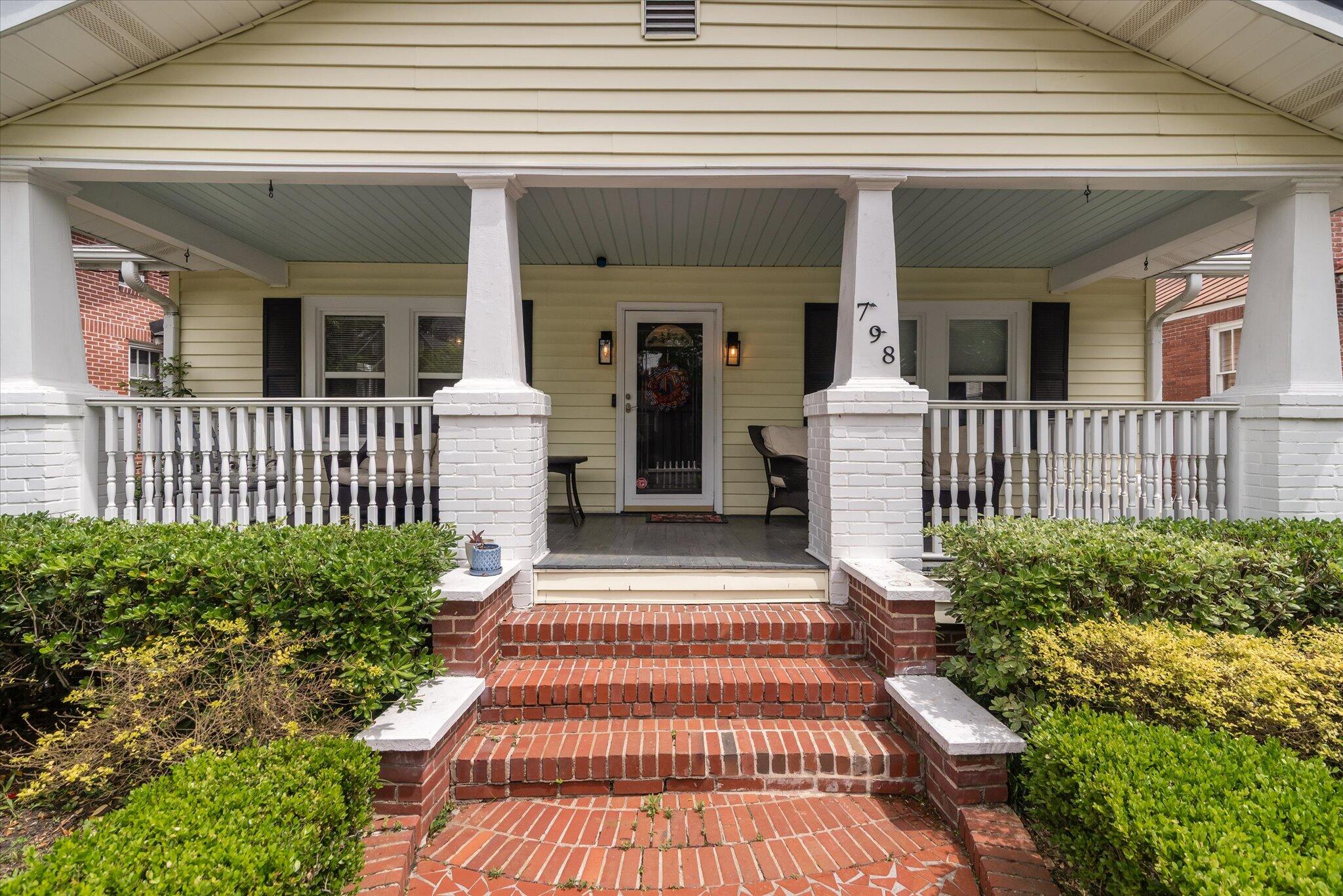 798 Rutledge Avenue Charleston, SC 29403 - Photo 4 of 35 04-798 Rutledge_ex_Lowcountry_Exposure-5