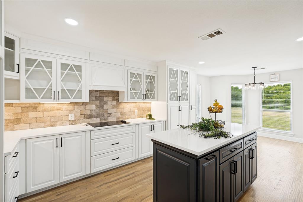 9153 Gregory Road Sanger, TX 76266 - Photo 1 of 27 Gallery Image 1