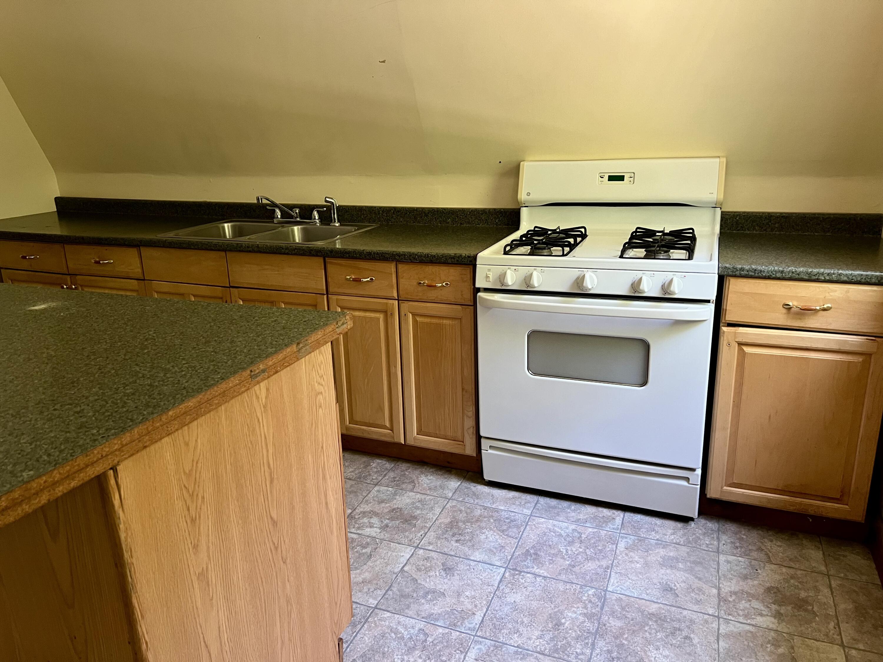 3 Elmers Way Bernard, ME 04612 - Photo 8 of 23 Kitchen