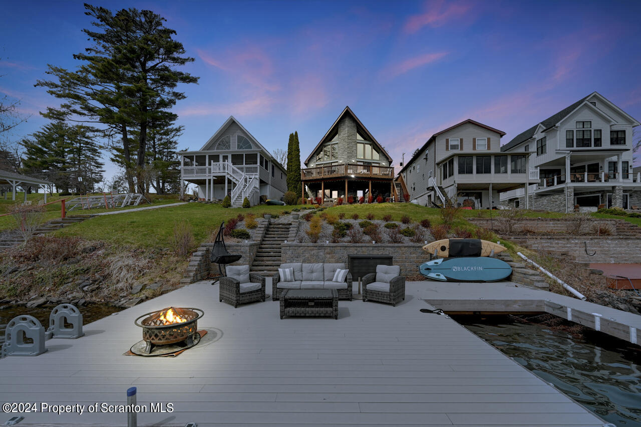 428-Point-Rd-02-Dusk-jpg