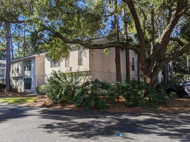 2506 Demere Road, Unit 7 St. Simons Island, GA 31522 - Photo 3 of 11
