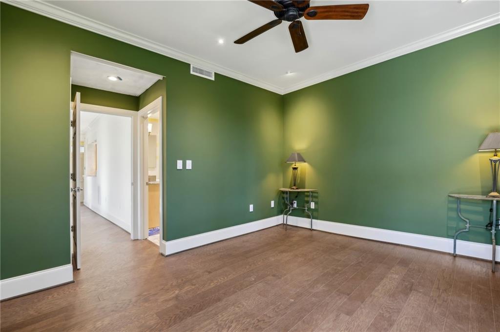 3101 Howell Mill Road Northwest, Unit 121 Atlanta, GA 30327 - Photo 17 of 40 a view of a room with gym equipment
