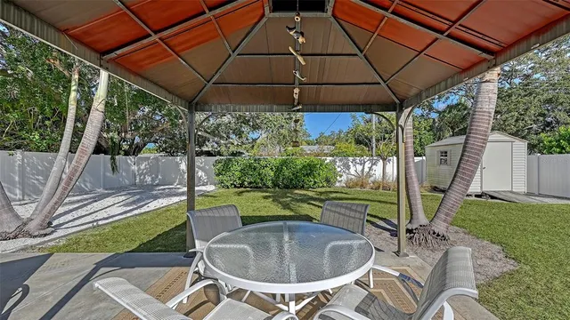 $599,000 | 2115 Grove Street, Sarasota, FL 34239