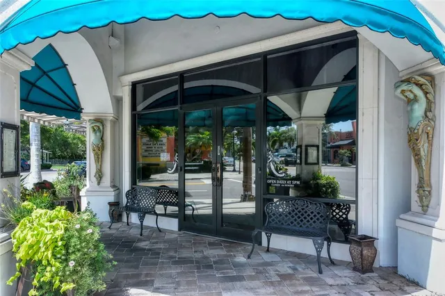 $599,000 | 2115 Grove Street, Sarasota, FL 34239