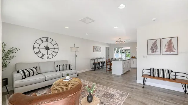 $599,000 | 2115 Grove Street, Sarasota, FL 34239