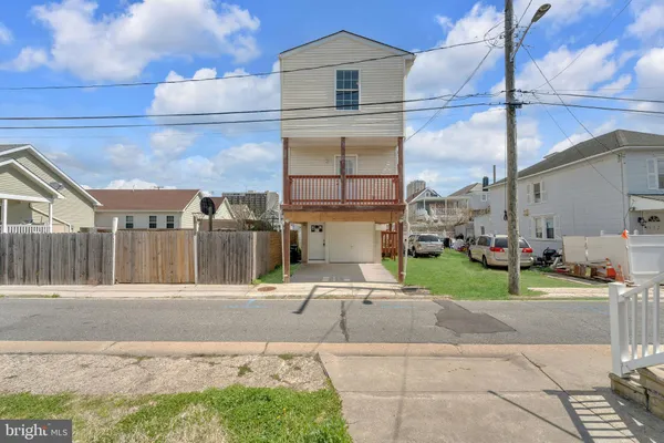 $300,000 | 131 North Congress Avenue, Atlantic City, NJ 08401