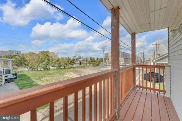 $300,000 | 131 North Congress Avenue, Atlantic City, NJ 08401