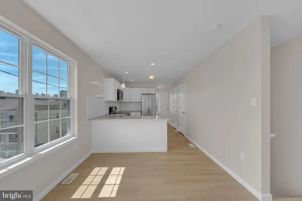 $300,000 | 131 North Congress Avenue, Atlantic City, NJ 08401