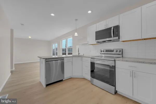 $300,000 | 131 North Congress Avenue, Atlantic City, NJ 08401