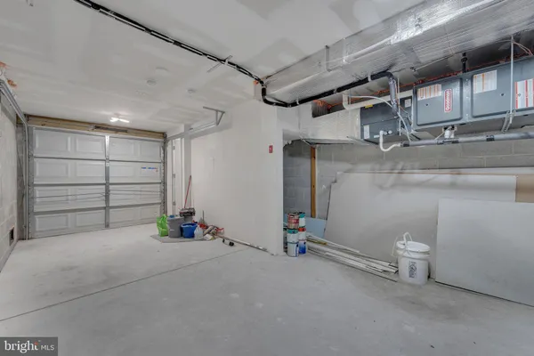 $300,000 | 131 North Congress Avenue, Atlantic City, NJ 08401