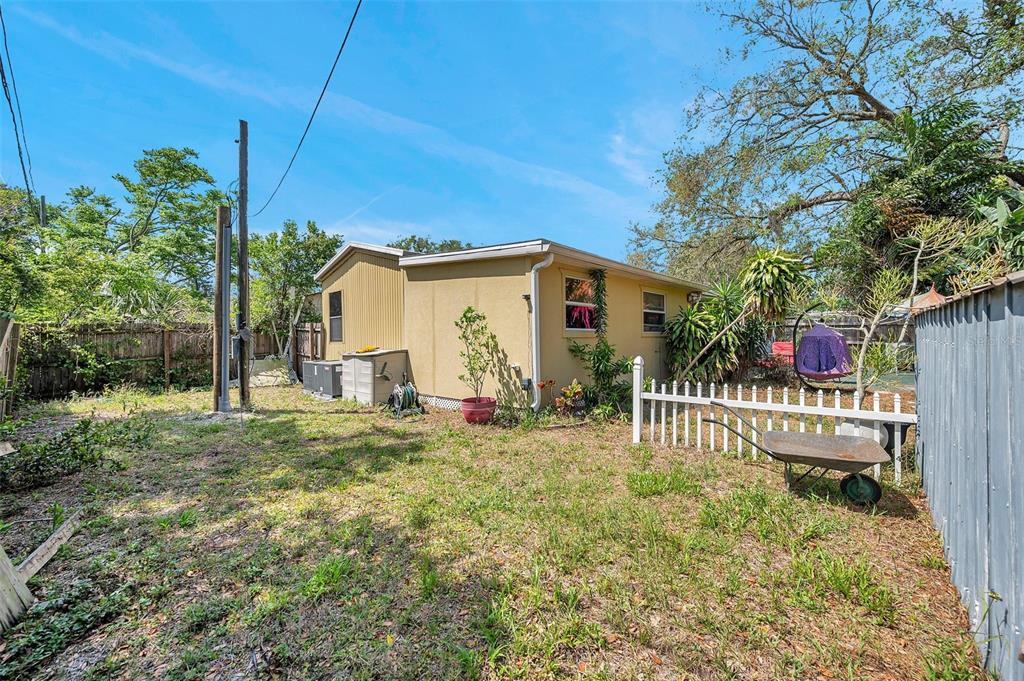 8844 Mike Street Port Richey, FL 34668 - Photo 13 of 51 a view of a house with backyard and sitting area