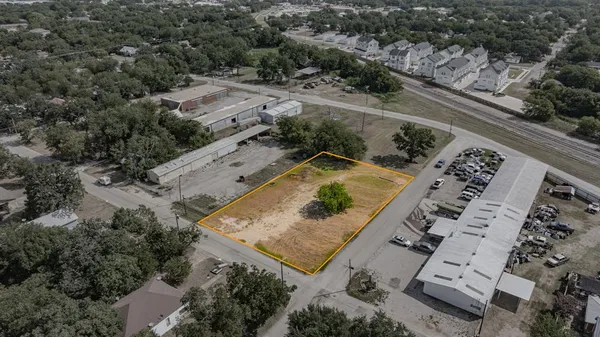 $249,000 | 717 North McCart Street, Stephenville, TX 76401