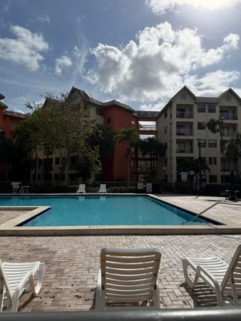 $1,925 | 8160 Geneva Court, Unit 314, Doral, FL 33166