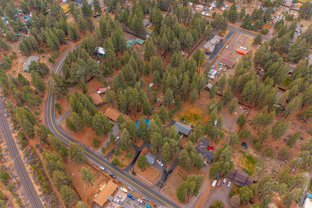 59675 Cheyenne Road Bend, OR 97702 - Photo 32 of 34 RileyVisuals-50