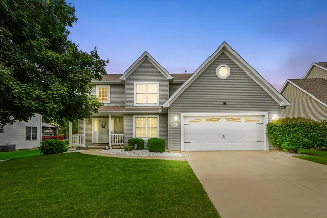 $330,000 | 2364 Heather Ridge Drive, Normal, IL 61761