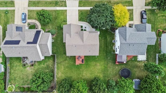 $330,000 | 2364 Heather Ridge Drive, Normal, IL 61761