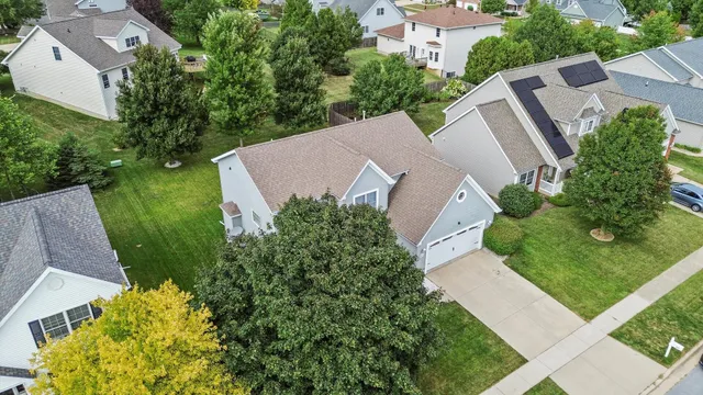 $330,000 | 2364 Heather Ridge Drive, Normal, IL 61761