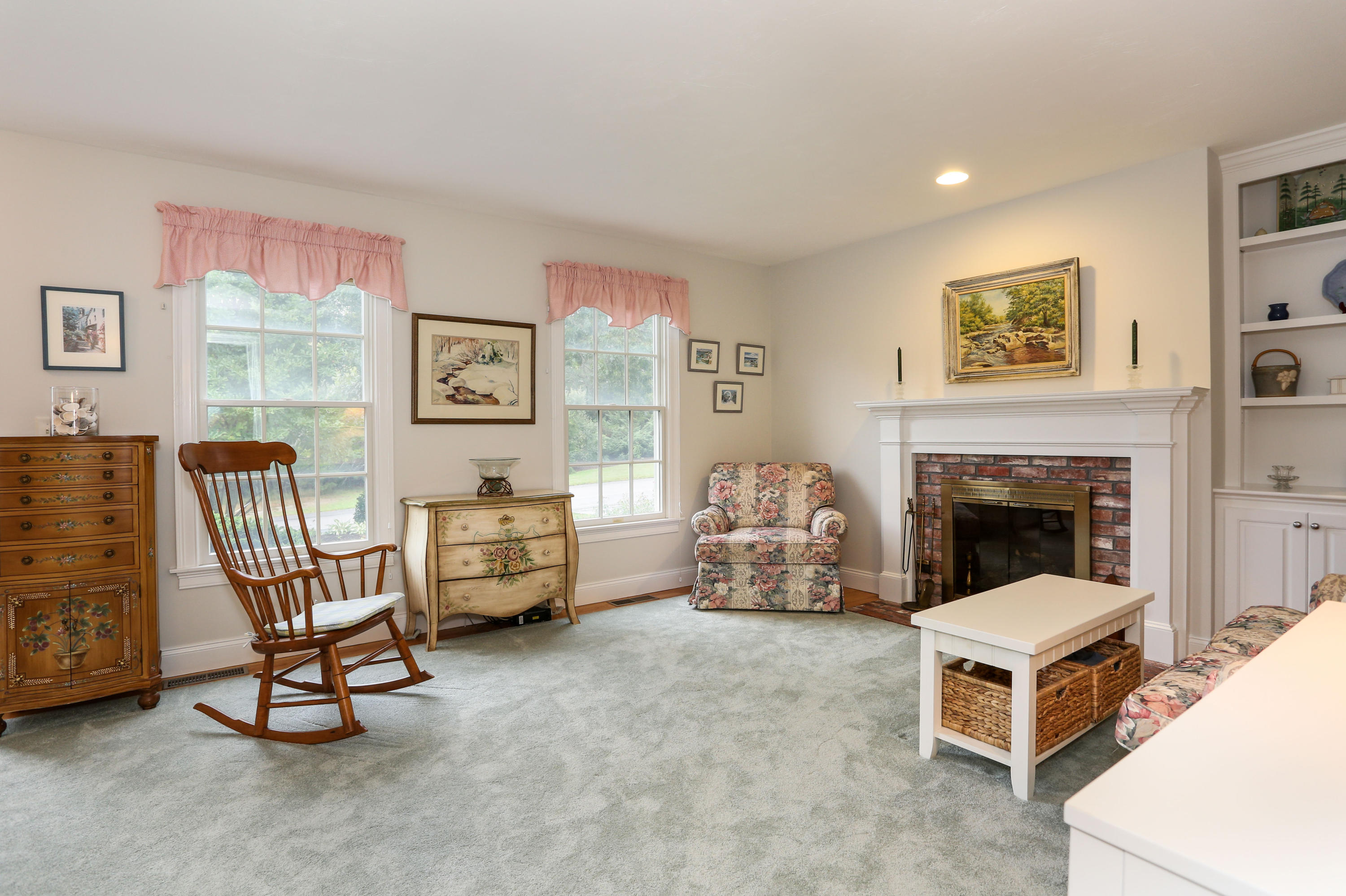 3 Somerset Road Harwich, MA 02645 - Photo 7 of 34 3SomLR-7