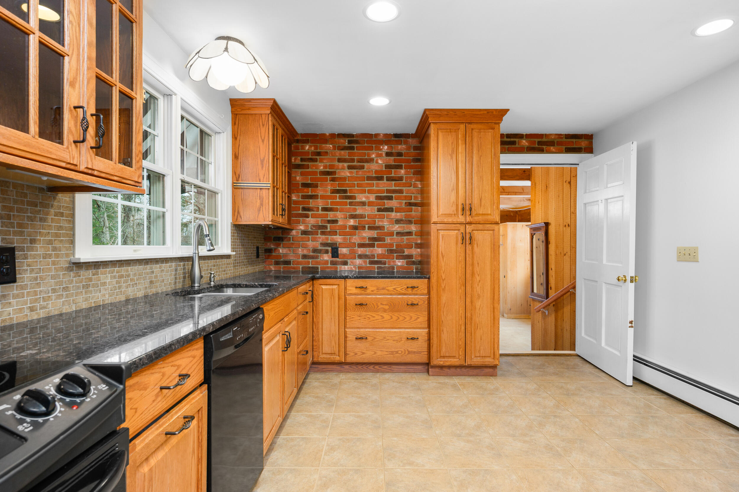 25 Robert Road Harwich, MA 02645 - Photo 14 of 45 Kitchen