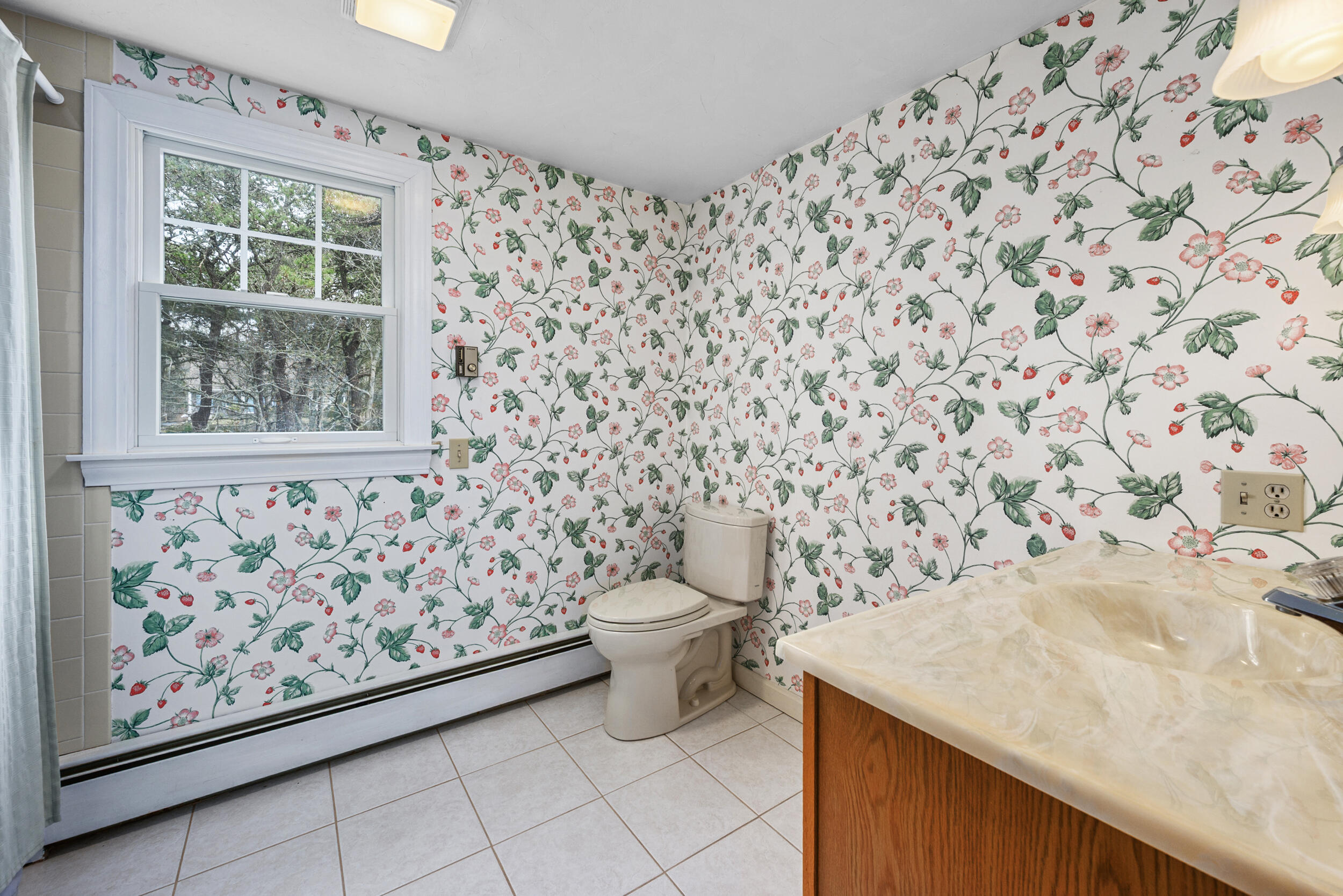 25 Robert Road Harwich, MA 02645 - Photo 33 of 45 2nd Floor Full Bath