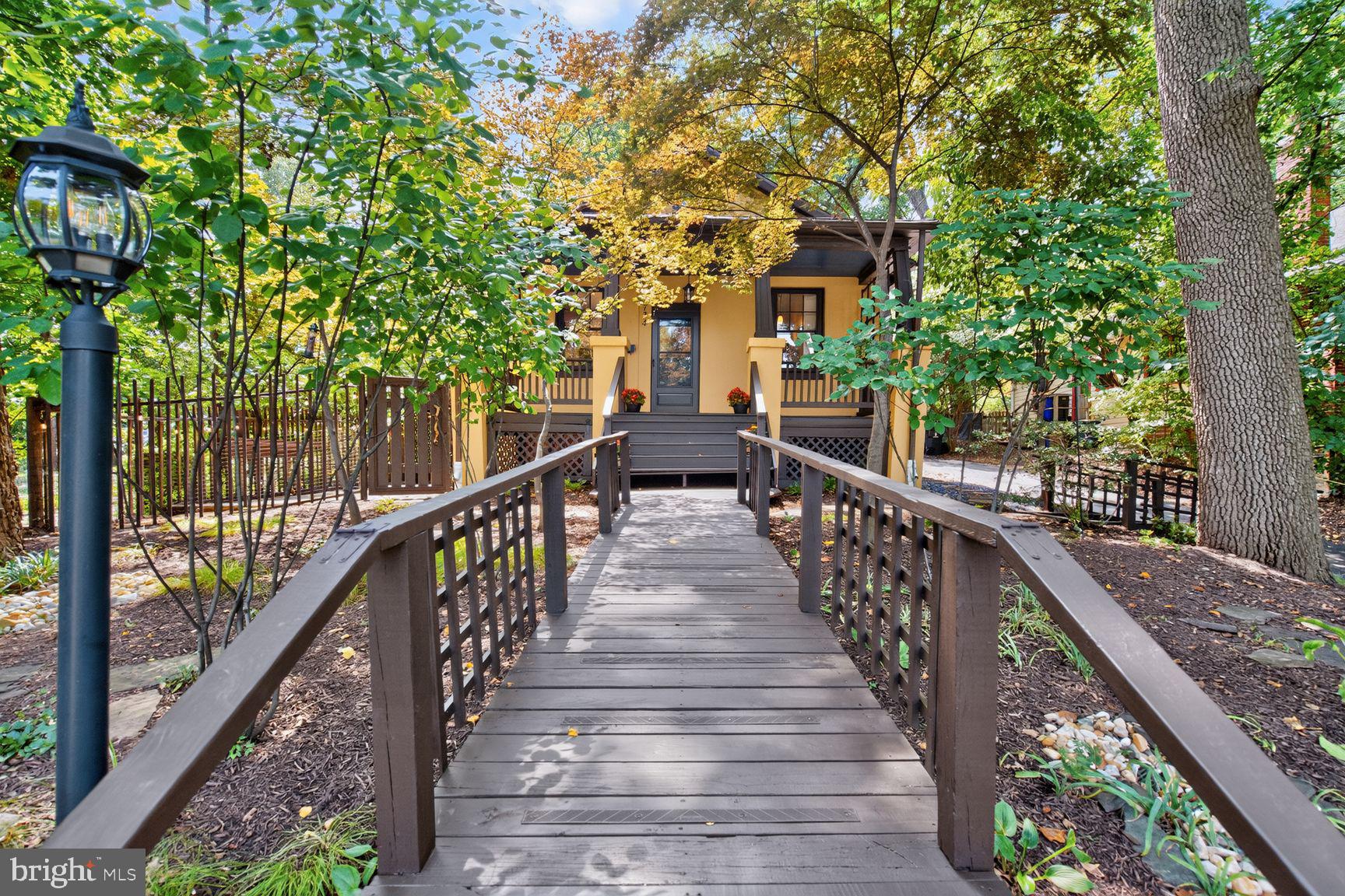 734 Silver Spring Avenue Silver Spring, MD 20910 - Photo 38 of 65 Front walkway