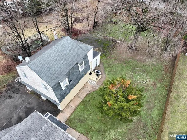 $829,000 | 45 Sand Road, Westwood, NJ 07675