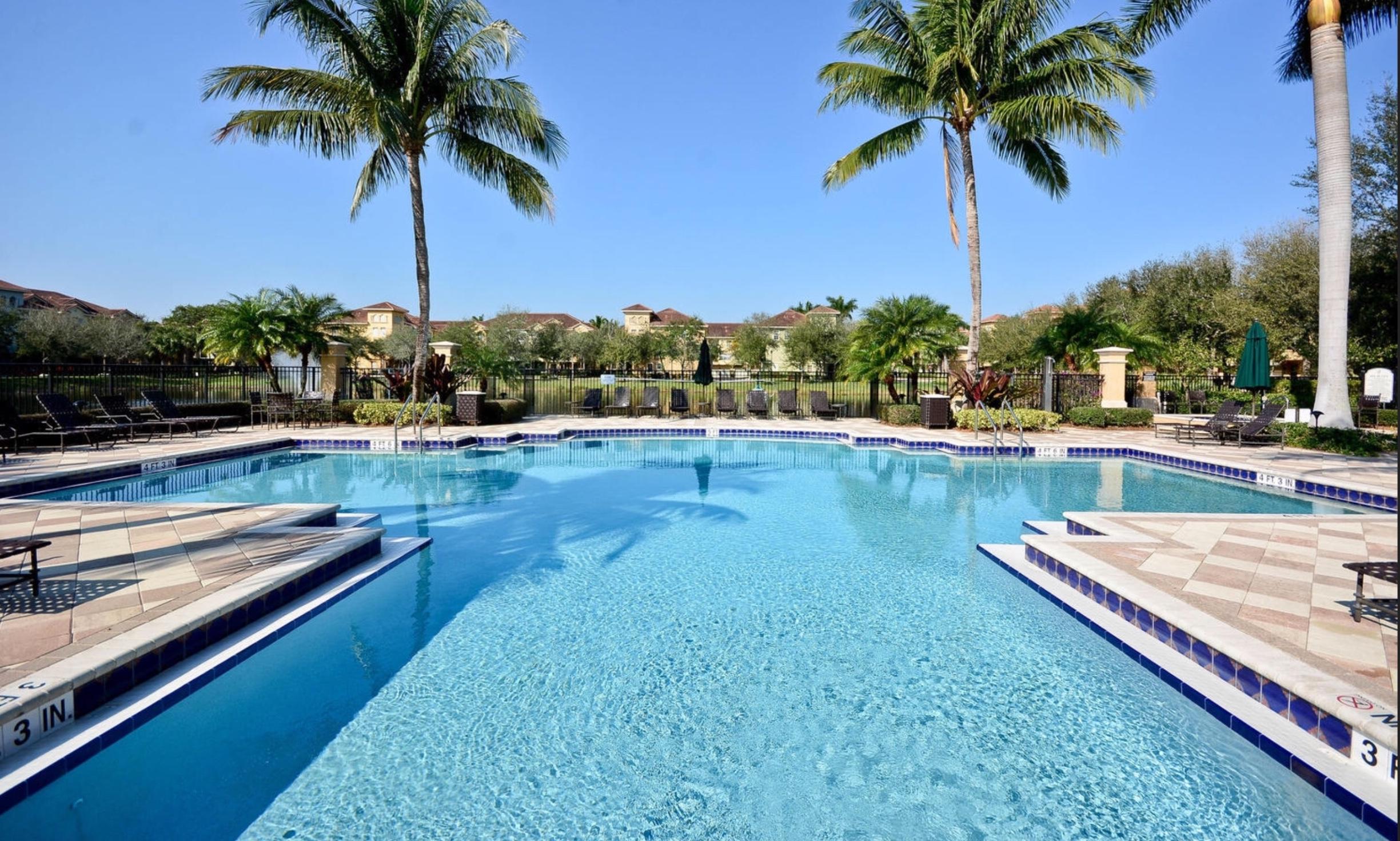 2777 Ravella Way Palm Beach Gardens, FL 33410 - Photo 14 of 28 D014EBF0-758F-46B0-83CB-6993B14E81B3