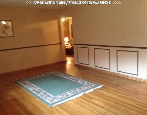 5253 Doc Bailey Road Charleston, WV 25313 - Photo 9 of 15 Living Room.