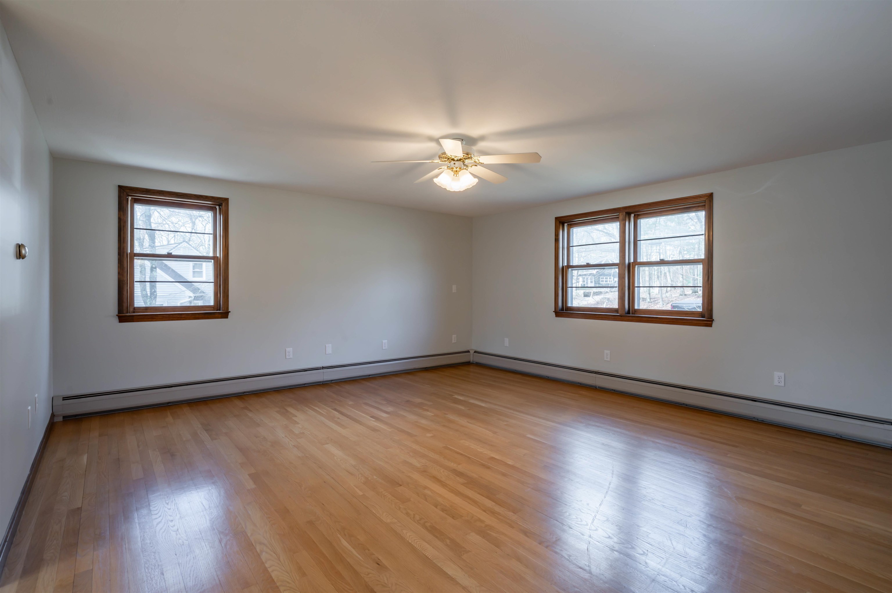 422 Main Dunstable Road Nashua, NH 03062 - Photo 16 of 39 Gallery Image 16