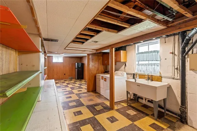 a view of washer and dryer