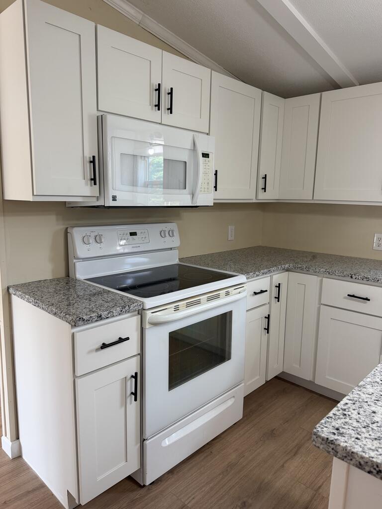 31330 Old Stage Road Glade Spring, VA 24340 - Photo 21 of 66 Gallery Image 21