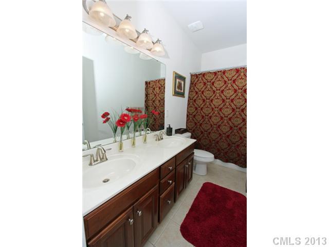 11404 Ashbourne Hall Road Charlotte, NC 28277 - Photo 15 of 16 Gallery Image 15