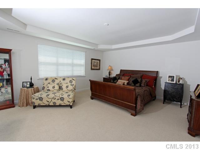 11404 Ashbourne Hall Road Charlotte, NC 28277 - Photo 8 of 16 Gallery Image 8