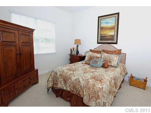 11404 Ashbourne Hall Road Charlotte, NC 28277 - Photo 10 of 16 Gallery Image 10