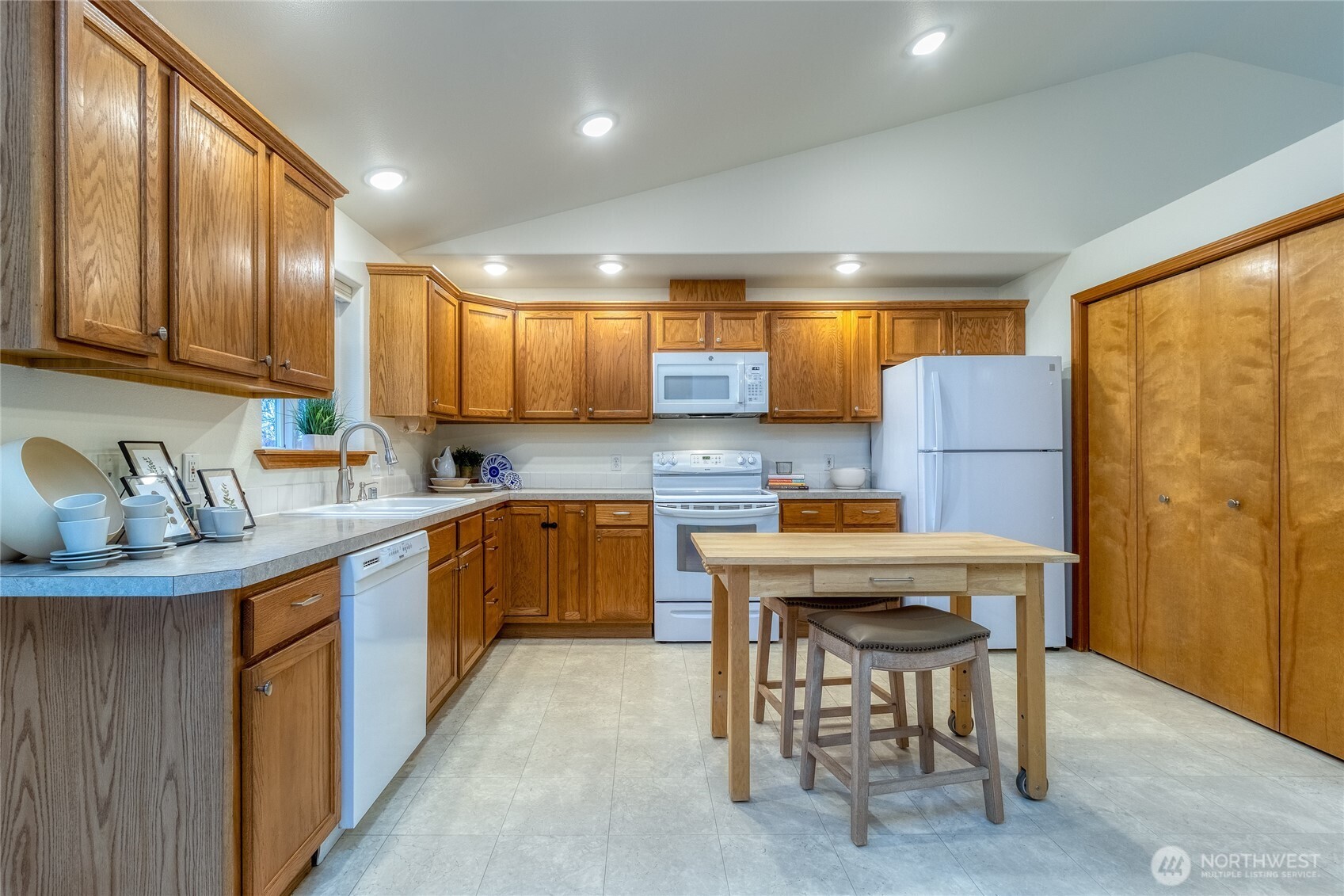 64 Talon Loop Walla Walla, WA 99362 - Photo 9 of 32