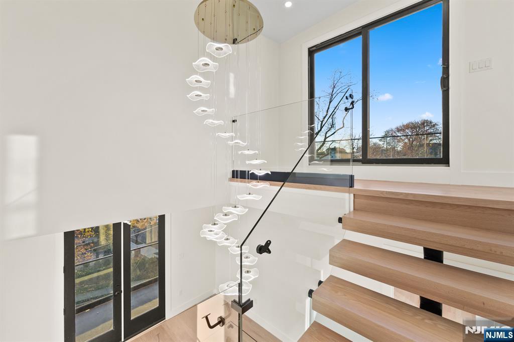 61 Edgewater Road Cliffside Park, NJ 07010 - Photo 40 of 49