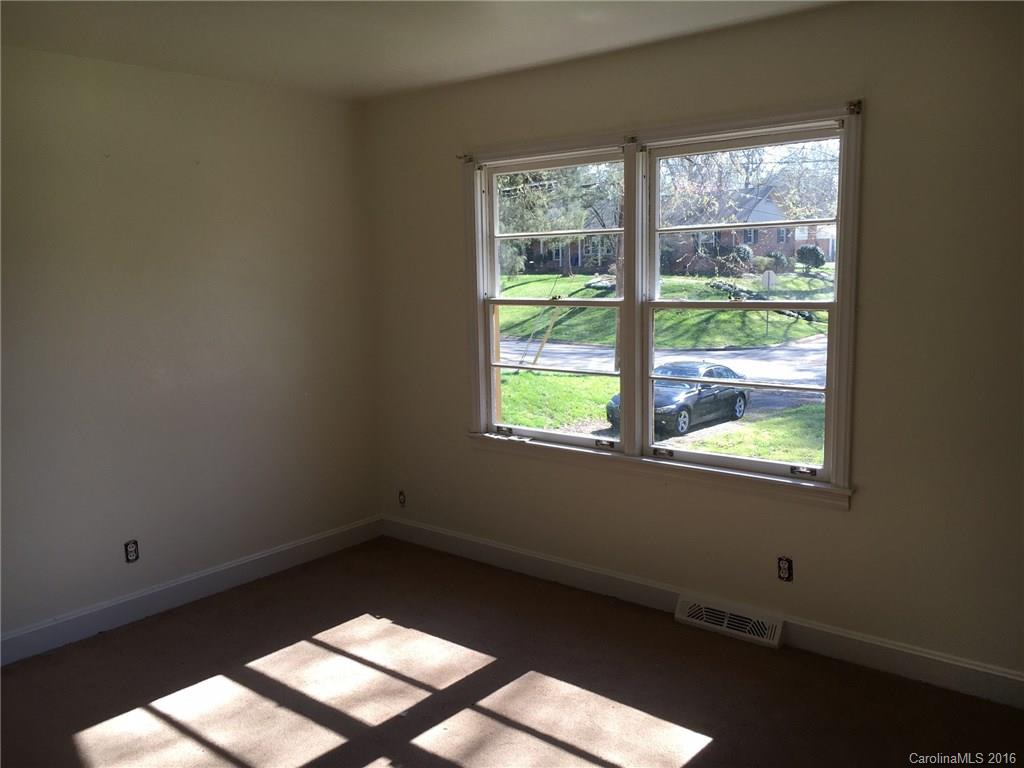 5600 Seacroft Road, Unit 12 Charlotte, NC 28210 - Photo 13 of 14 Gallery Image 13