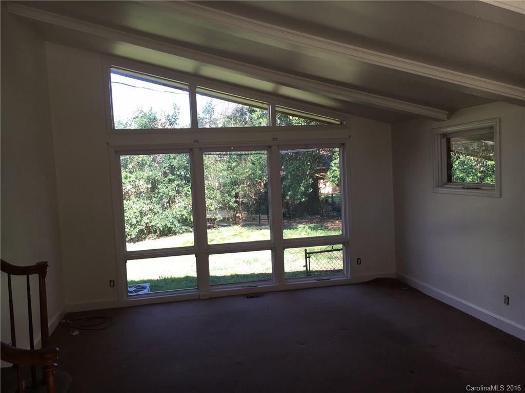 5600 Seacroft Road, Unit 12 Charlotte, NC 28210 - Photo 4 of 14 Gallery Image 4