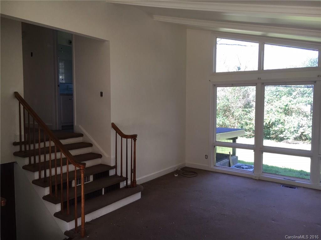 5600 Seacroft Road, Unit 12 Charlotte, NC 28210 - Photo 5 of 14 Gallery Image 5