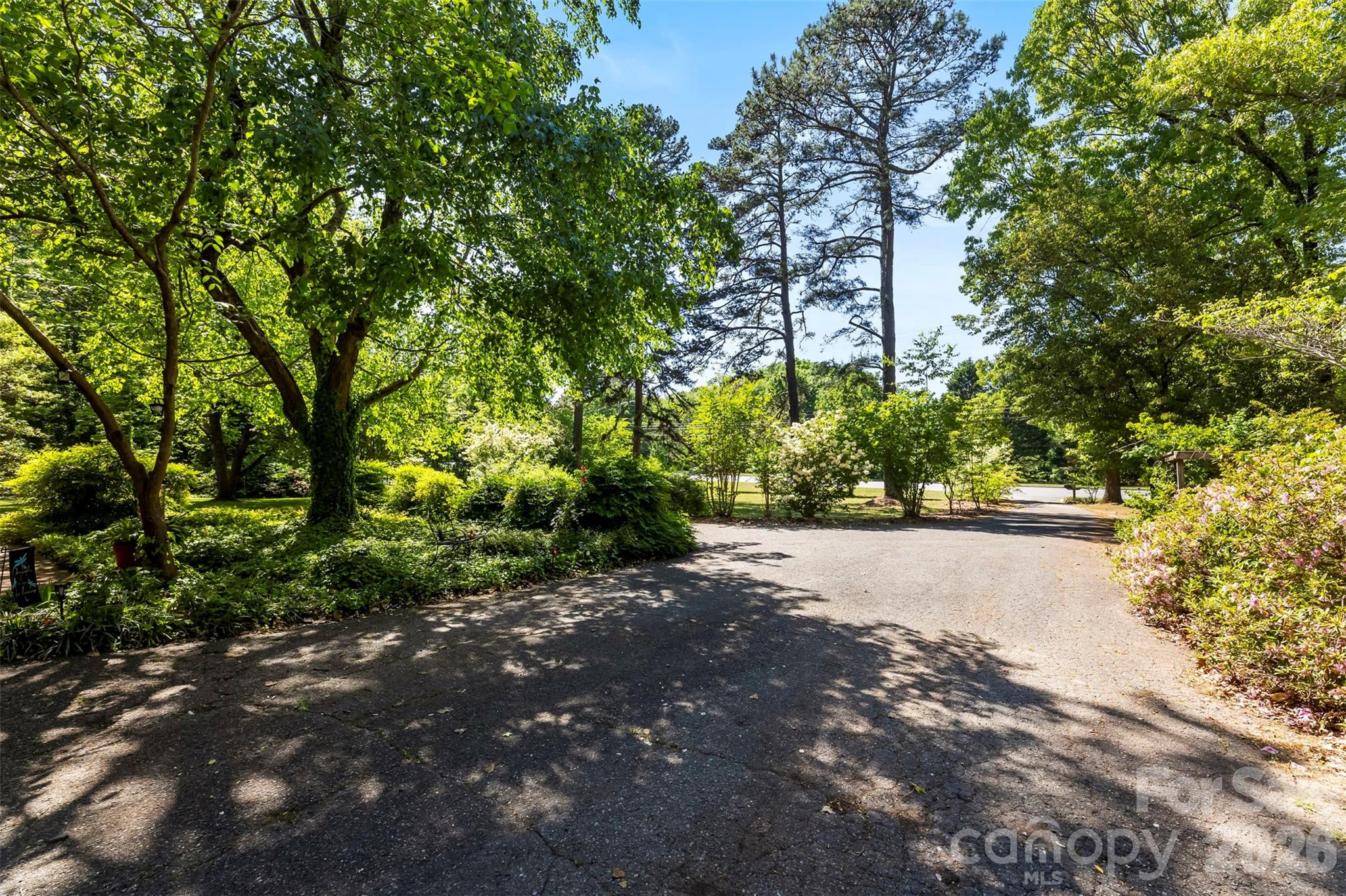3110 Robinwood Road Gastonia, NC 28056 - Photo 6 of 48