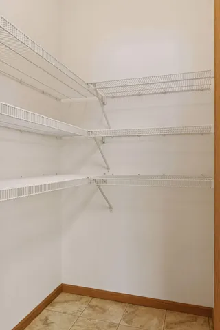 $304,900 | 18051 69th Place North, Unit 2006, Maple Grove, MN 55311