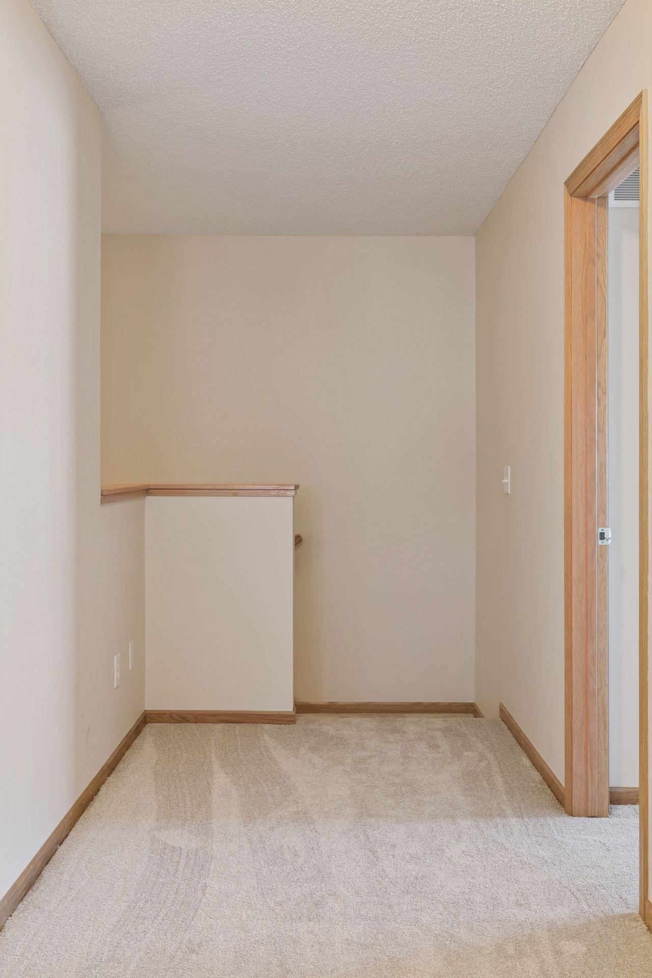 18051 69th Place North, Unit 2006 Maple Grove, MN 55311 - Photo 21 of 35