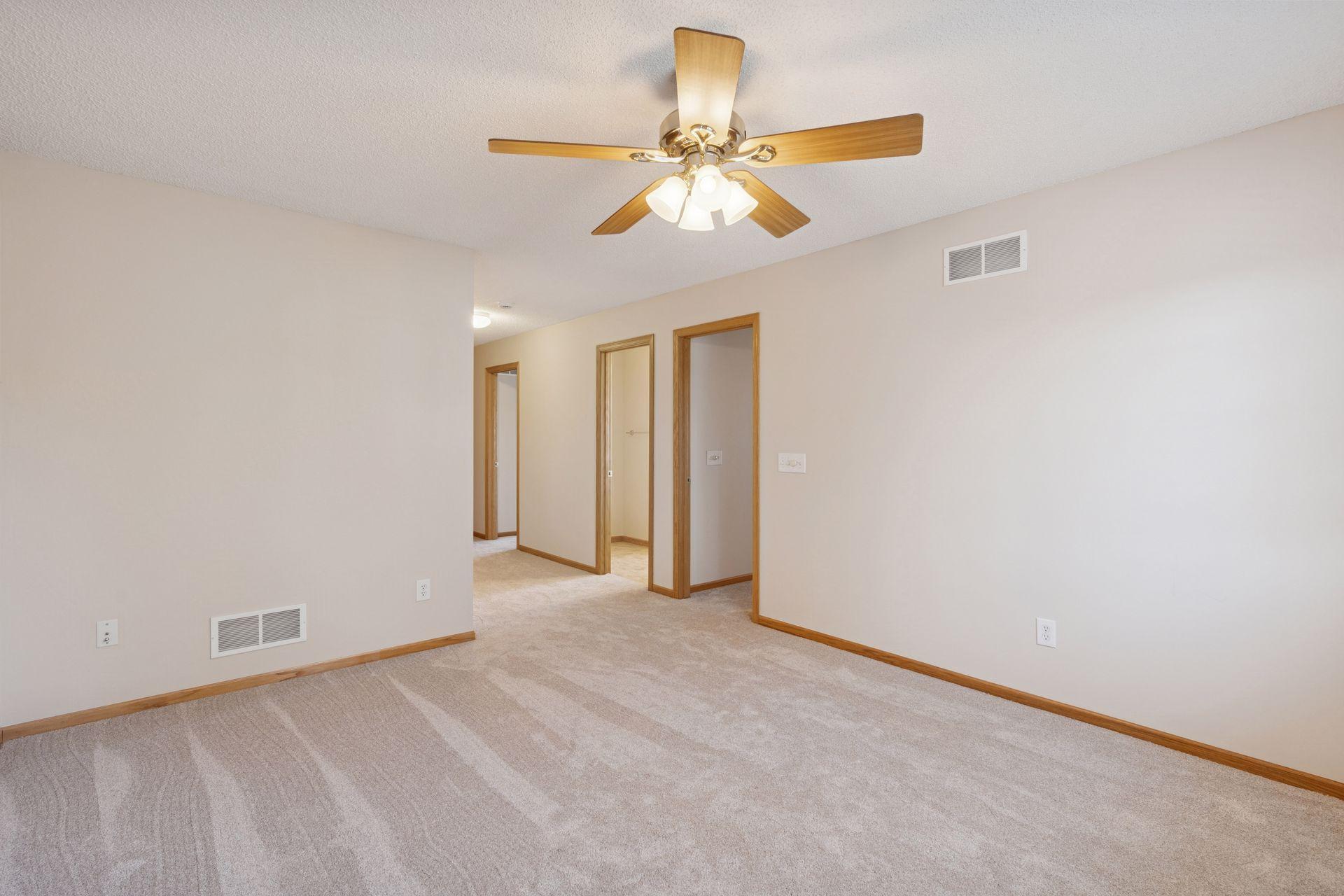 18051 69th Place North, Unit 2006 Maple Grove, MN 55311 - Photo 24 of 35