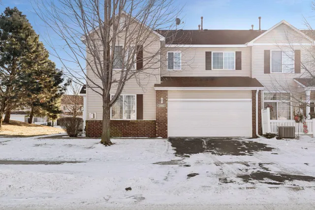 $304,900 | 18051 69th Place North, Unit 2006, Maple Grove, MN 55311