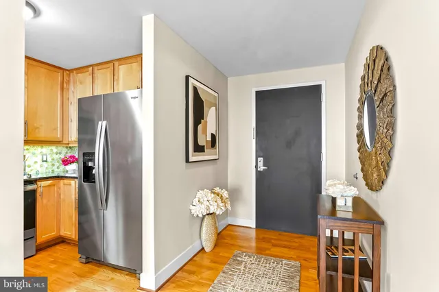 $400,000 | 105 Christina Landing Drive, Unit 903, Wilmington, DE 19801