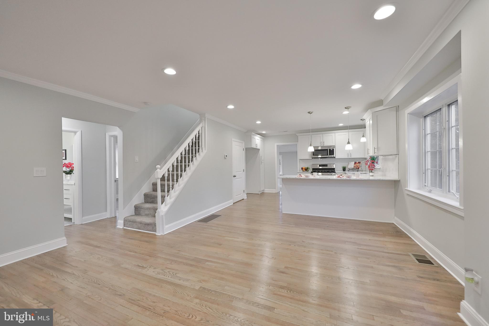 3003 Old Welsh Road Willow Grove, PA 19090 - Photo 5 of 28 Dining/Kitchen