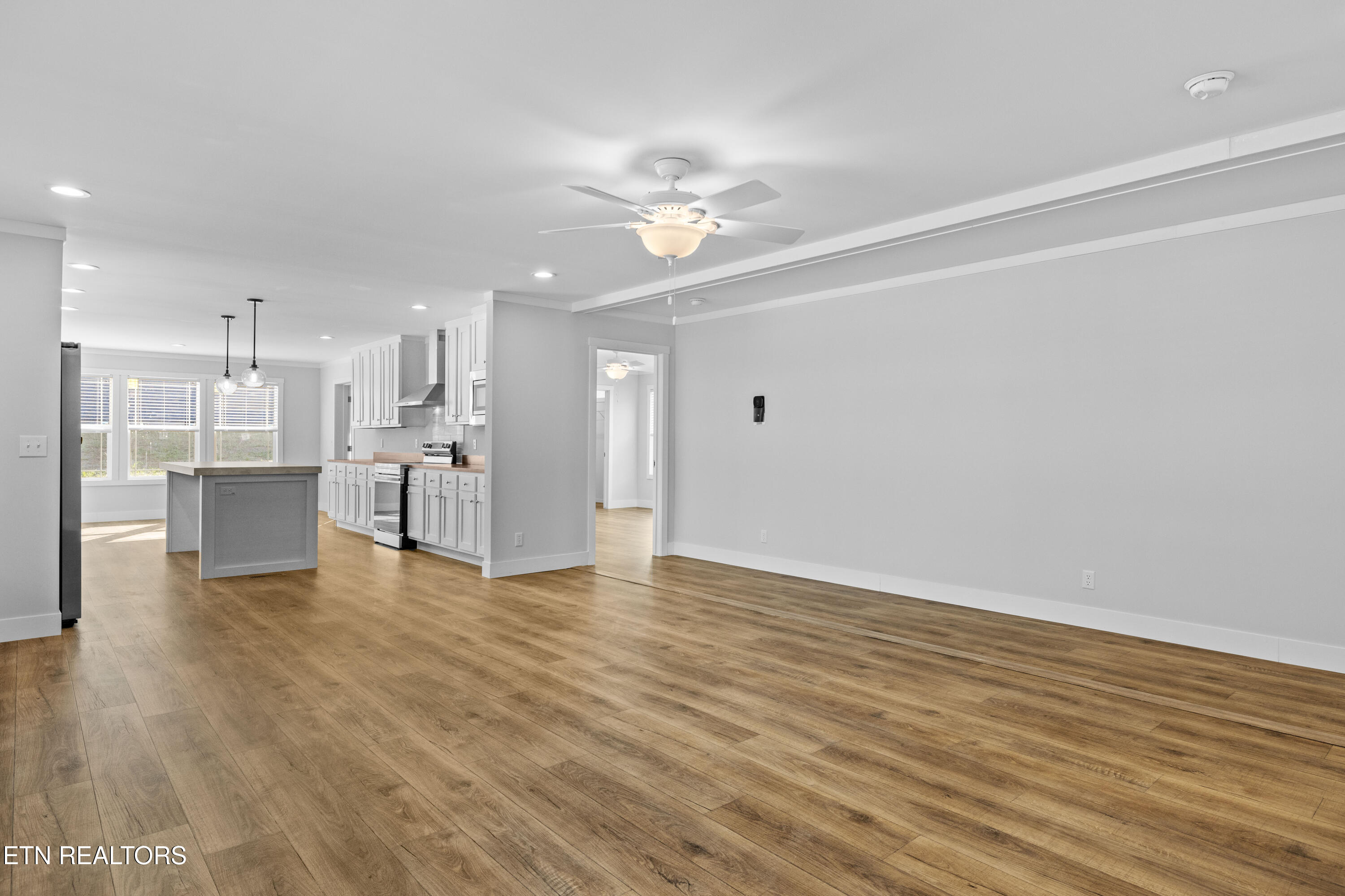 272 Sable Road Spring City, TN 37381 - Photo 11 of 49 272SableRd-1